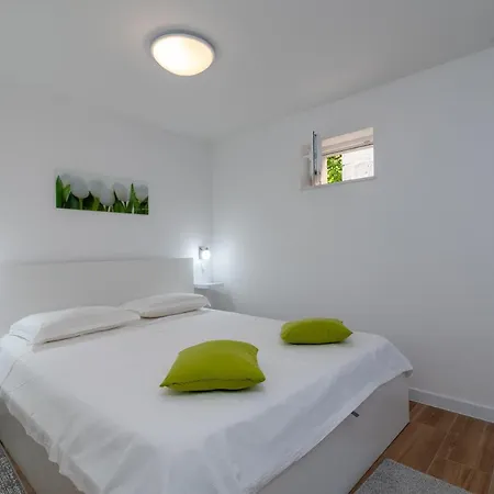 Apartman Benzon Vranjic - 4 Zvjezdice Exterior photo
